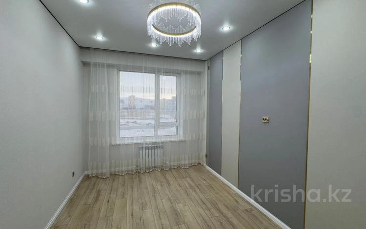 1-бөлмелі пәтер · 37 м² · 3/9 қабат, Есенберлина 94, бағасы: 25 млн ₸ в Усть-Каменогорске — фото 4