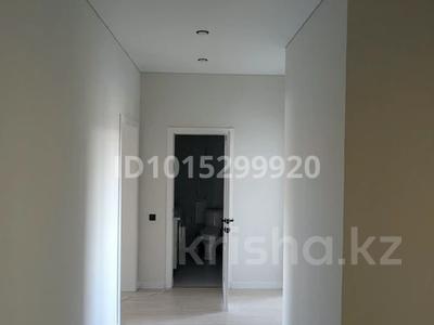 3-комнатная квартира · 69 м² · 4/5 этаж, Акжан 12 за 31.3 млн ₸ в Астане, Есильский р-н