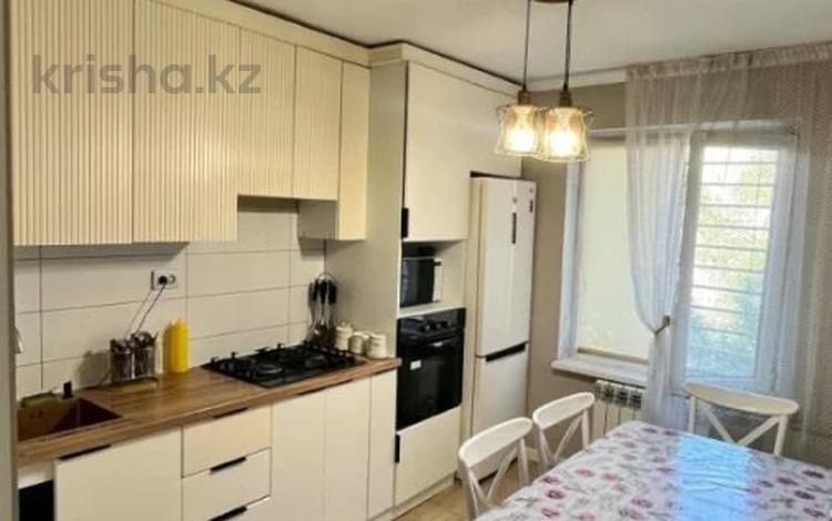 4-комнатная квартира · 85 м² · 5/5 этаж, мкр Аксай-3А за 49 млн ₸ в Алматы, Ауэзовский р-н — фото 19