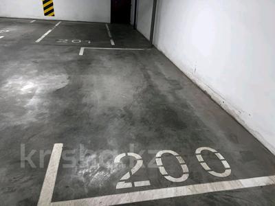 Паркинг · Кенесары 9, бағасы: 20 000 ₸ в Астане, Сарыарка р-н