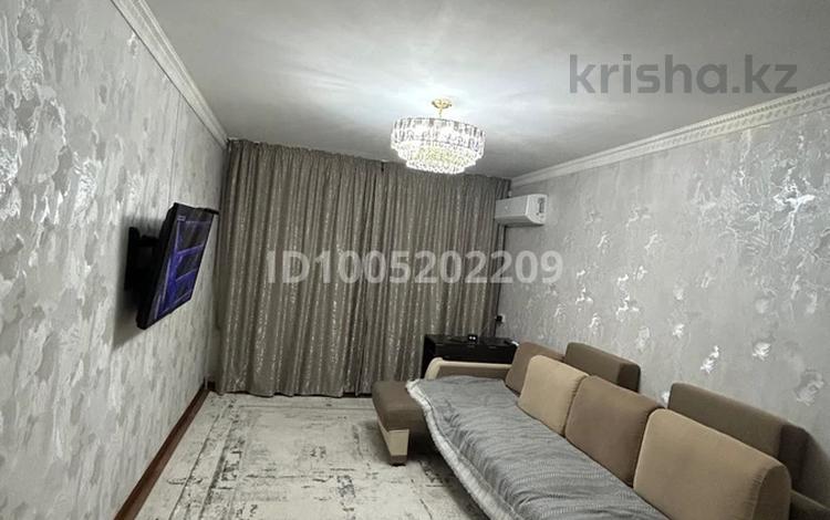 4-бөлмелі пәтер · 76 м² · 4/5 қабат, 17-й микрорайон, 17-й микрорайон 10"А" — Рыскулова-Еримбетова, бағасы: 29 млн ₸ в Шымкенте, Аль-Фарабийский р-н — фото 2
