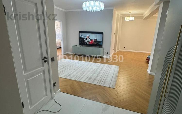 3-комнатная квартира · 120 м² · 10/15 этаж, Жазылбека 20 за 90 млн ₸ в Алматы, Ауэзовский р-н — фото 2