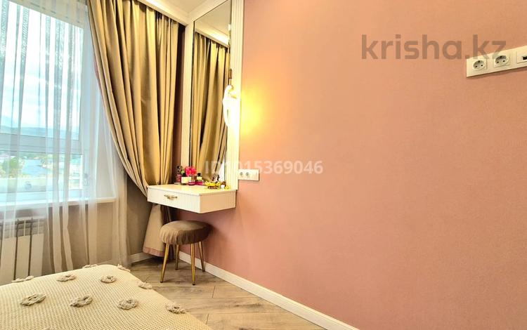 3-комнатная квартира · 92 м² · 5/7 этаж, мкр Думан-2 21 за 550 000 ₸ в Алматы, Медеуский р-н — фото 2