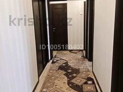 3-комнатная квартира · 63 м² · 8/9 этаж, Абая 72 — Магазина Сеным и возле музыкальной школы за 200 000 〒 в Экибастузе