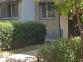 3-бөлмелі пәтер · 54 м² · 5/5 қабат, 12-шағынаудан, Жібек жолы даңғылы 30А — Рыскулова, бағасы: 21 млн ₸ в Шымкенте, Енбекшинский р-н — фото 9