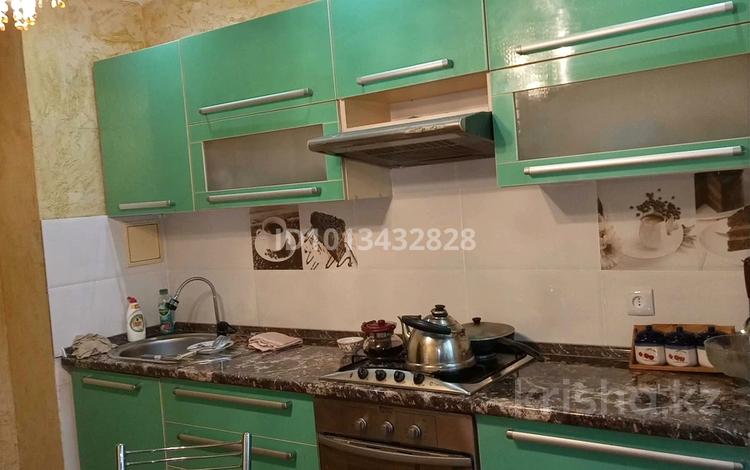 2-бөлмелі пәтер · 74 м² · 1/6 қабат, мкр Кокжиек — Возле школы, бағасы: 280 000 ₸ в Алматы, Жетысуский р-н — фото 2