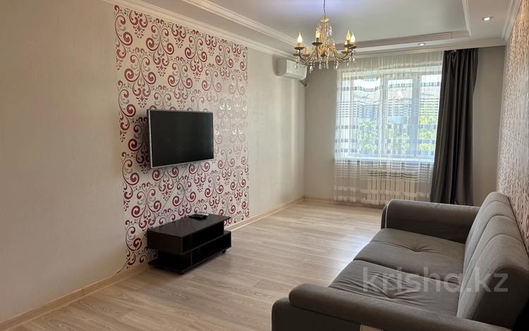 2-бөлмелі пәтер · 80 м² · 4/6 қабат, Тюленина 6, бағасы: 180 000 ₸ в Уральске — фото 14