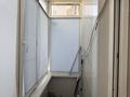 2-бөлмелі пәтер · 80 м² · 4/6 қабат, Тюленина 6, бағасы: 180 000 ₸ в Уральске — фото 26