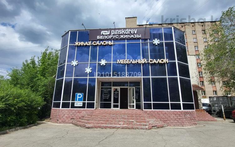 Магазины и бутики · 780 м² за 250 млн ₸ в Усть-Каменогорске, Ульбинский — фото 9