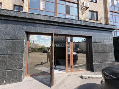 Свободное назначение, офисы, магазины и бутики, общепит, салоны красоты, фитнес и спорт, медцентры и аптеки, образование, развлечения, кабинеты и рабочие места, студии · 166.5 м² за 500 000 ₸ в Петропавловске