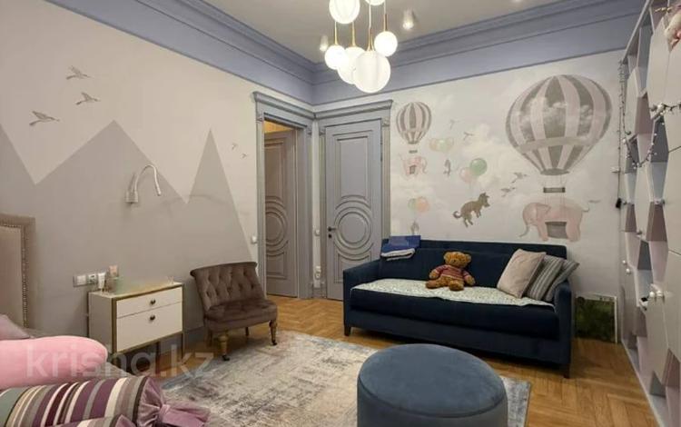 4-бөлмелі пәтер · 201.3 м² · 3/6 қабат, Шарля де Голля 9 — КЛУБНЫЙ ДОМ (малолюдный), бағасы: 285 млн ₸ в Астане, Алматы р-н — фото 2