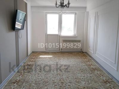 2-комнатная квартира · 60 м² · 5/5 этаж, мкр Альмерек 13 — Сейфуллина Чернышевского ,ул Толстого 13 за 250 000 ₸ в Алматы, Турксибский р-н