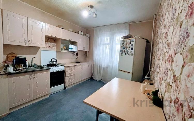 3-бөлмелі пәтер · 64 м² · 2/5 қабат, В. Интернационалистов, бағасы: 28 млн ₸ в Костанае — фото 2