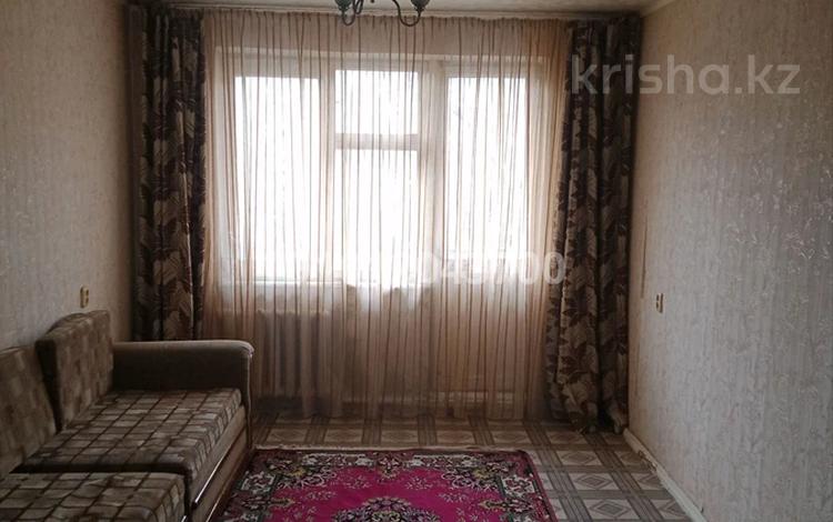 2-комнатная квартира · 48 м² · 4/5 этаж, ул. Ивана Ларина 4 за 100 000 ₸ в Уральске — фото 2