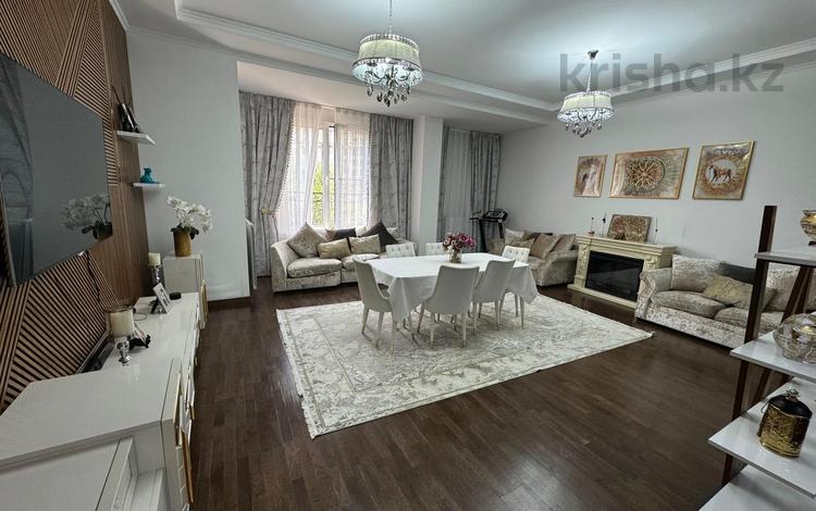 3-комнатная квартира · 135 м² · 1/7 этаж, мкр Мирас, мкр. Мирас 157 за 140 млн ₸ в Алматы, Бостандыкский р-н — фото 2