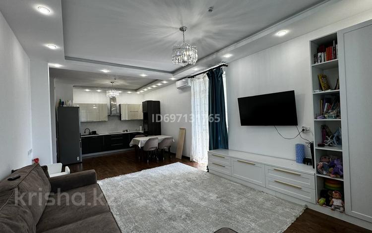 2-комнатная квартира, 77 м², 13/14 этаж, Навои 60