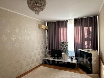 Продажа квартир в Мангистауской обл.: 2-комнатная квартира · 56 м² · 2/5 этаж, 27-й мкр 23 за 14.8 млн 〒 2-комнатная квартира · 56 м² · 2/5 этаж, 27-й мкр 23 за 14.8 млн 〒 в Актау