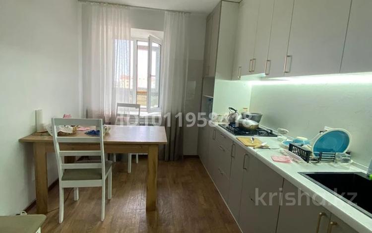 2-бөлмелі пәтер · 58 м² · 9/9 қабат, Нур Актобе, Нұр Ақтөбе 28 — 2 мкр 28 дом, бағасы: 14 млн ₸ — фото 2