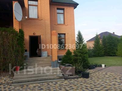 Отдельный дом · 7 комнат · 470 м² · 30 сот., Нурлыжол 50 — Соседи МЧС за 240 млн 〒 в Петропавловске