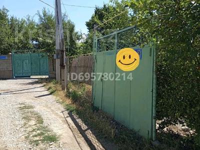 Продажа домов и дачи в Шымкенте: Дача · 3 комнаты · 50 м² · 7 сот., мкр Бозарык — Садовод за ~ 9.3 млн 〒 Дача · 3 комнаты · 50 м² · 7 сот., мкр Бозарык — Садовод за ~ 9.3 млн 〒 в Шымкенте, Абайский р-н