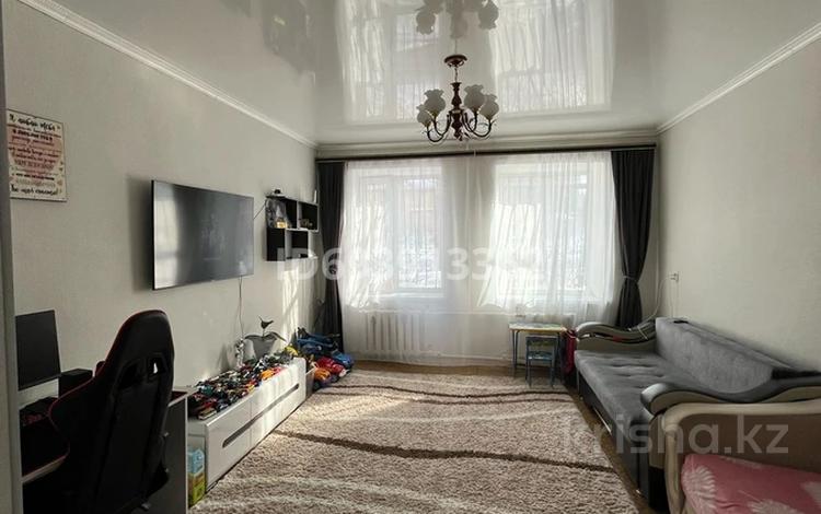 2-комнатная квартира, 52 м², 1/2 этаж, Мустафина 16 за 5.5 млн 〒 в Темиртау — фото 2
