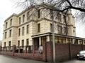 Свободное назначение, офисы, медцентры и аптеки, образование · 1953 м² за 3 млрд ₸ в Алматы, Алмалинский р-н