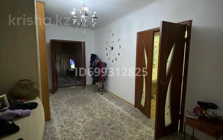 7-бөлмелі пәтер · 164.7 м² · 2/2 қабат, Азаттык — Взаде, ТД Адал, бағасы: 75 млн ₸ в Атырау — фото 2