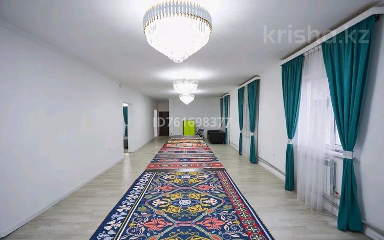 Отдельный дом · 10 комнат · 400 м² · 6 сот., Переулок Коктомар 1 — Новая Гоголя за 40 млн 〒 в Астане, р-н Байконур — фото 9