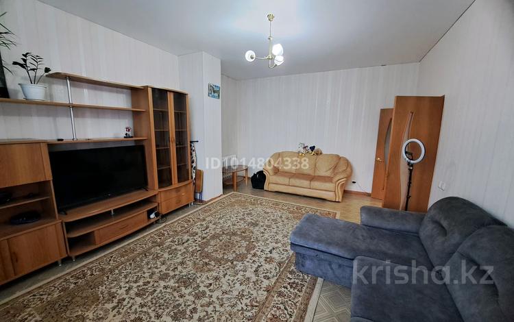 2-комнатная квартира · 83 м² · 2/12 этаж, Сарайшык 34 за 300 000 ₸ в Астане, Есильский р-н — фото 2