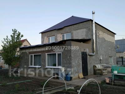 Жеке үй · 4 бөлме · 100 м² · 6 жүзд., Малиновая 151, бағасы: 23 млн ₸ в 