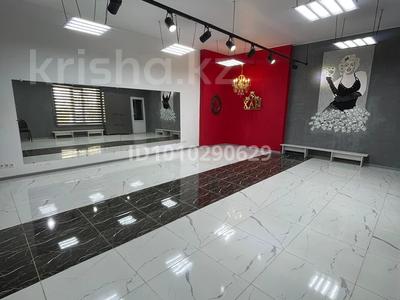 Еркін, кеңселер, дүкендер мен бутиктер, қоймалар, сұлулық салондары, ауыл шаруашылығы, медорталықтар мен дәріханалар, білім орталықтары, ойын-сауық, конференц-залдар, кабинеттер және жұмыс орындары, студиялар · 40 м², бағасы: 170 000 〒 в Актау, 28-й мкр