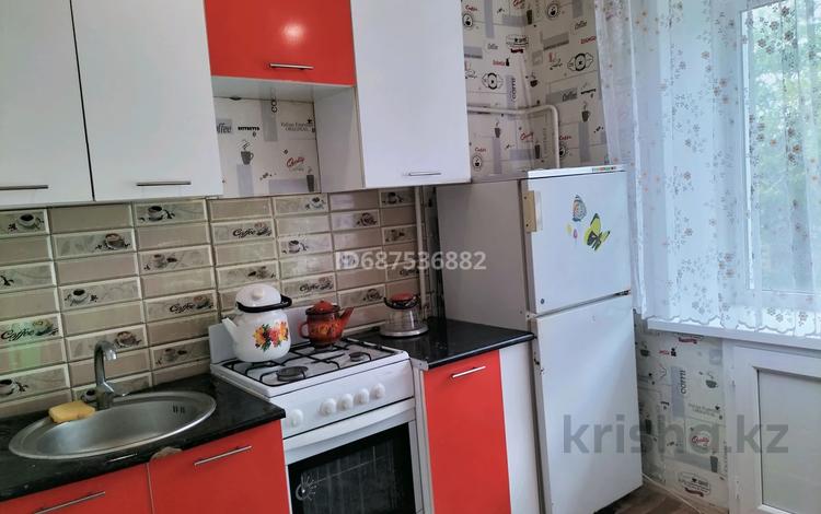 2-бөлмелі пәтер, 48 м², 5/5 қабат ай сайын, ул. Горняков 92, бағасы: 85 000 〒 в Рудном — фото 2