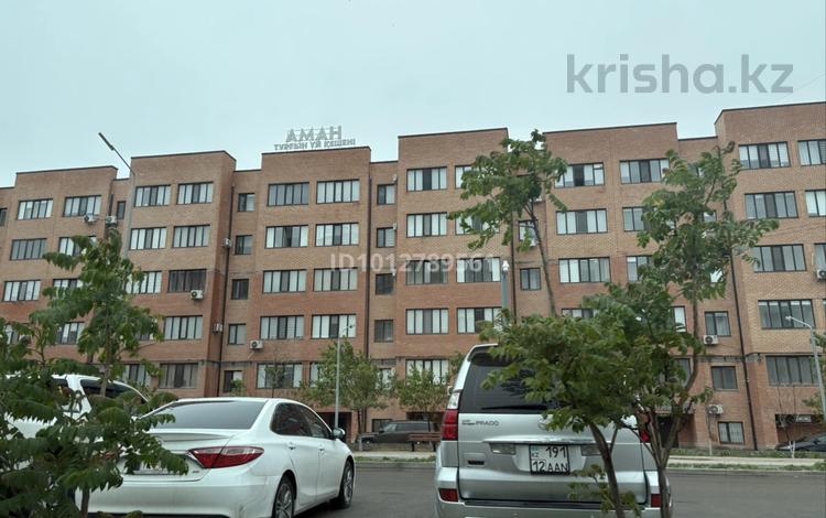 3-бөлмелі пәтер · 125 м² · 2/5 қабат, 16-й мкр 86-86/1, бағасы: 45 млн ₸ в Актау — фото 2
