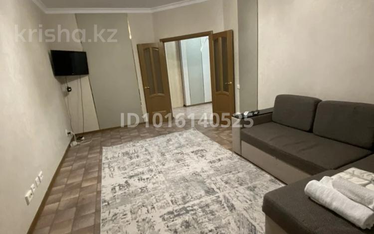 1-комнатная квартира · 46.7 м², проспект Алии Молдагуловой 13 за 150 000 ₸ в Актобе — фото 2