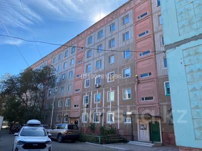 4-комнатная квартира · 80 м² · 6/6 этаж, Аманжолова 8 за 21 млн ₸ в Жезказгане