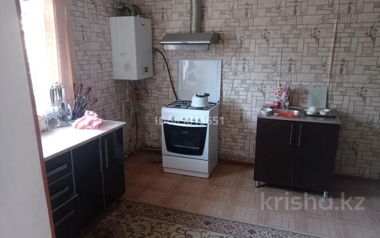 Отдельный дом · 3 комнаты · 114 м², мкр Кайтпас 2 146/6 — Костанай за 200 000 〒 в Шымкенте, Абайский р-н — фото 2