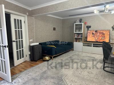 3-бөлмелі пәтер · 89.7 м² · 3/5 қабат, 3 микрорайон 8 — Возле ресторана "Асель", бағасы: ~ 30 млн ₸ в Атырау, мкр Авангард-3