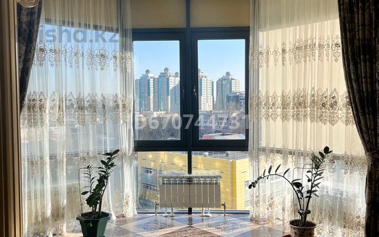4-комнатная квартира · 147.4 м² · 7/21 этаж, мкр Самал-2 33а за 141 млн ₸ в Алматы, Медеуский р-н — фото 125