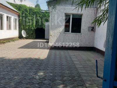 Часть дома · 3 комнаты · 200 м² · 20 сот., Малшыған Ушуров 17 — Малшыған Айдос магазин жанында за 50 млн 〒 в Жаркенте