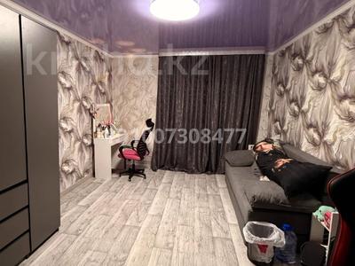 3-комнатная квартира · 67.2 м² · 3/6 этаж, мкр 8 300/1 за 19.5 млн 〒 в Актобе