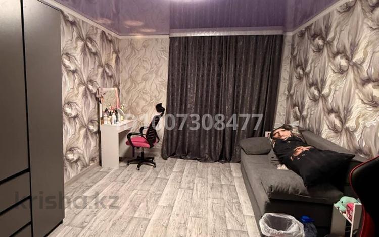 3-комнатная квартира · 67.2 м² · 3/6 этаж, мкр 8 300/1 за 19.5 млн 〒 в Актобе — фото 4
