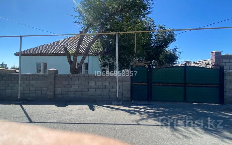 Отдельный дом · 4 комнаты · 132 м² · 10 сот., Лян 75 за 25 млн 〒 в Жаркенте — фото 2