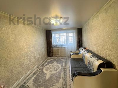 3-комнатная квартира · 60 м² · 3/5 этаж, Камзина 10 за 19.3 млн 〒 в Павлодаре