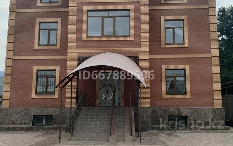Отдельный дом • 12 комнат • 667 м² • 10 сот., улица Малькеева 19 — Матросова за 250 млн 〒 в Талгаре — фото 63