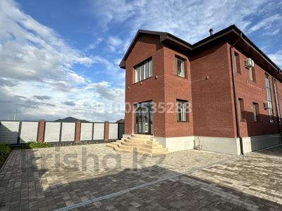 Отдельный дом · 7 комнат · 159 м², Дины Нурпейсовой 14 за ~ 1.4 млн 〒 в 