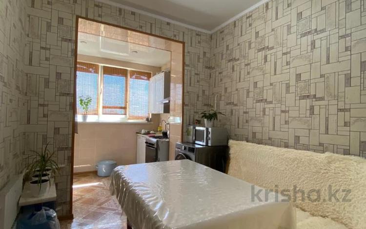 3-комнатная квартира · 70 м² · 5/5 этаж, 27-й мкр 38 за 15.5 млн ₸ в Актау — фото 9