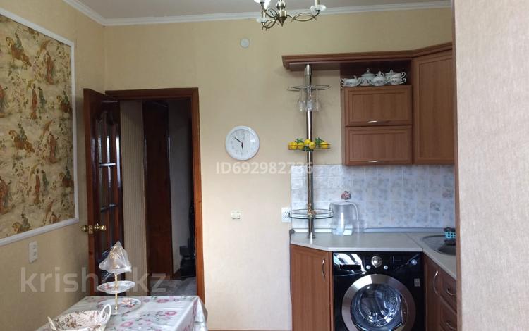 2-комнатная квартира · 54.8 м² · 4/5 этаж, Г.Жубанова 48 — Абулхаир хана 91 за 20.3 млн ₸ в Актобе — фото 10