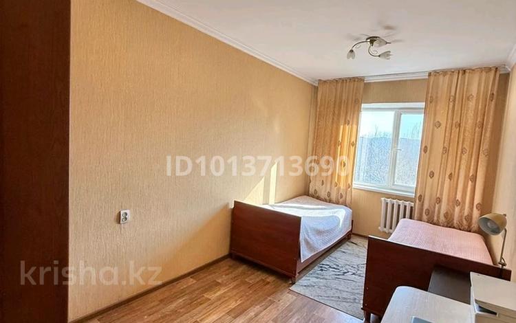 4-комнатная квартира · 98 м² · 7/9 этаж, мкр Аксай-1, Момыш улы, Саина — Толе би, Момыш улы, Саина за 57 млн ₸ в Алматы, Ауэзовский р-н — фото 2