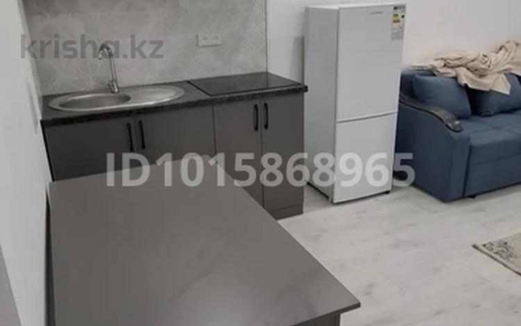 1-комнатная квартира · 27 м², мкр Алгабас, Омарова 11 за 150 000 ₸ в Алматы, Алатауский р-н — фото 2
