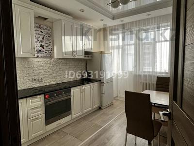 1-бөлмелі пәтер · 38 м² · 3/13 қабат, Айнаколь 54а, бағасы: 180 000 ₸ в Астане, Алматы р-н